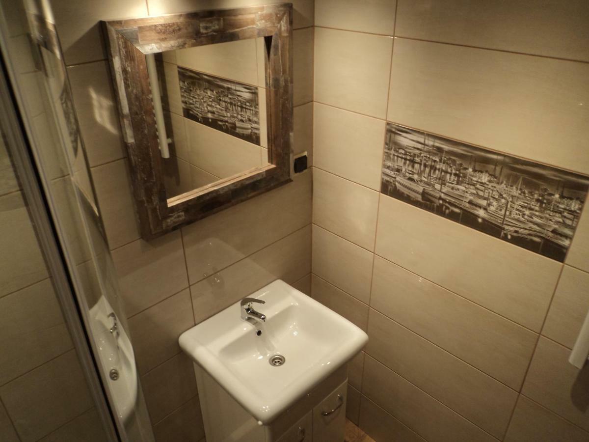 Apartamenty Nad Odra Wroclaw Exterior photo